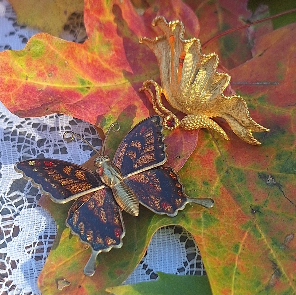 Vintage Butterfly Brooch Duo – Mamselle Gold + Interpur Enamel – Mid-Century
